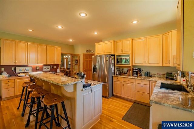 2548 NW Maser Dr, Corvallis, OR 97330