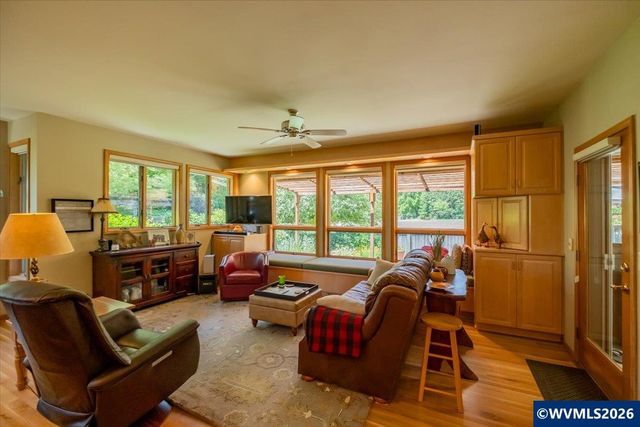 2548 NW Maser Dr, Corvallis, OR 97330