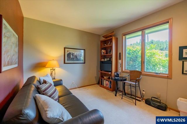 2548 NW Maser Dr, Corvallis, OR 97330