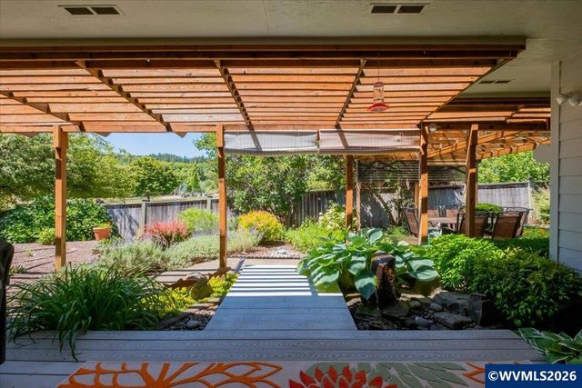 2548 NW Maser Dr, Corvallis, OR 97330