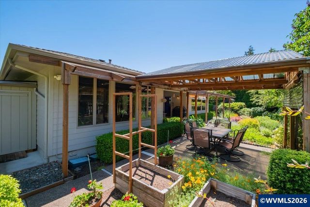 2548 NW Maser Dr, Corvallis, OR 97330