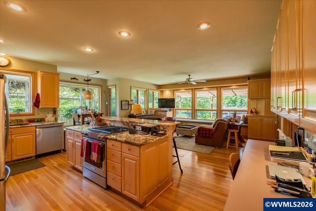 2548 NW Maser Dr, Corvallis, OR 97330