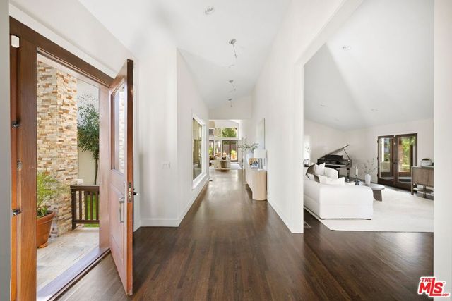4158 Adlon Place, Encino, CA 91436