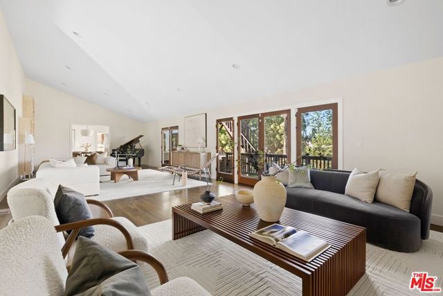 4158 Adlon Place, Encino, CA 91436