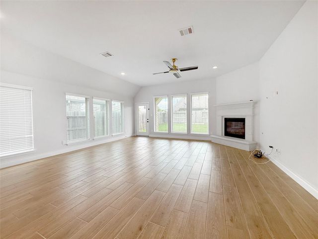 28173 Knight Peak Drive, Spring, TX 77386