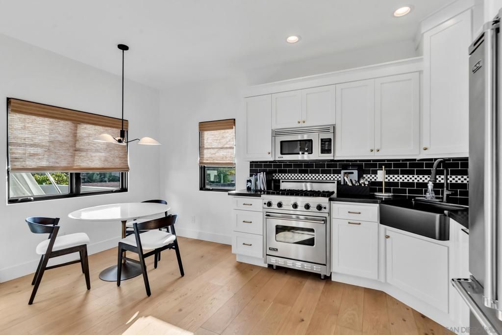 Image 37 of property listing at 1130 Pine Street, Coronado, CA 92118