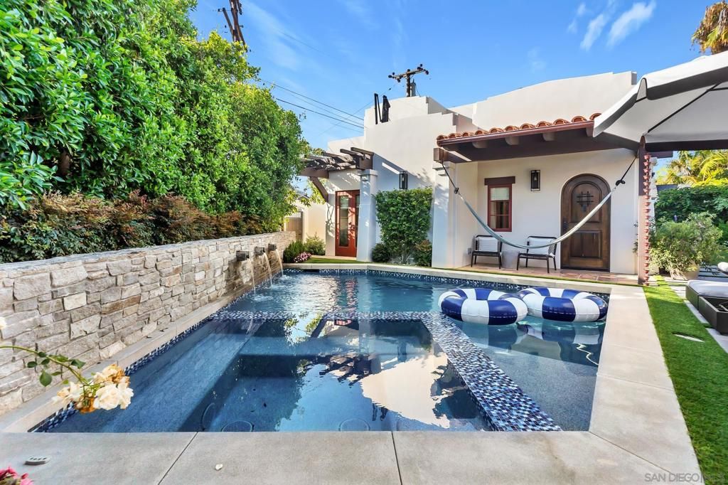 Image 44 of property listing at 1130 Pine Street, Coronado, CA 92118