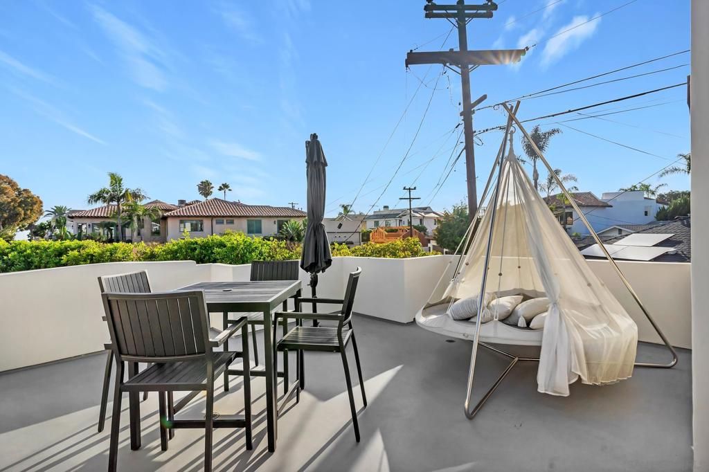 Image 51 of property listing at 1130 Pine Street, Coronado, CA 92118
