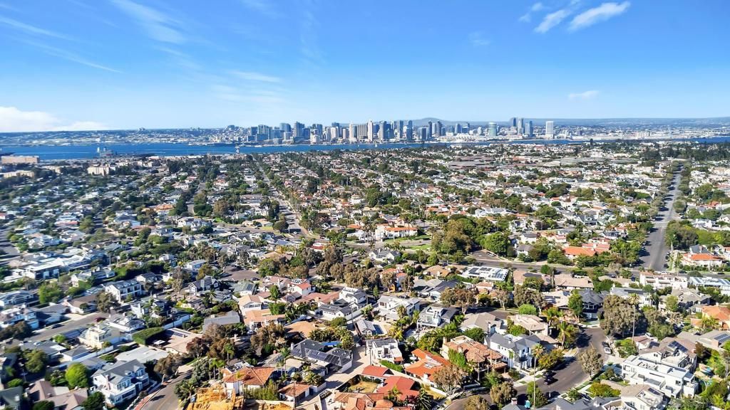 Image 58 of property listing at 1130 Pine Street, Coronado, CA 92118