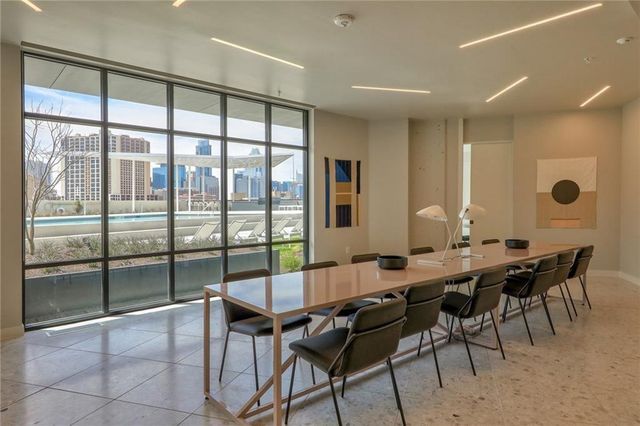 800 Embassy DR 511, Austin, TX 78702