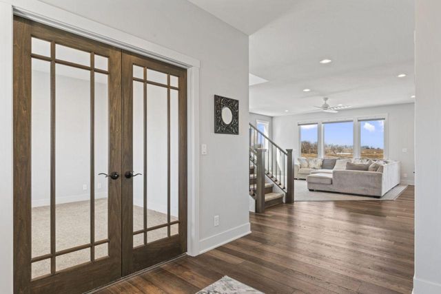 689 Steenhoek Lane NE, Byron, MN 55920