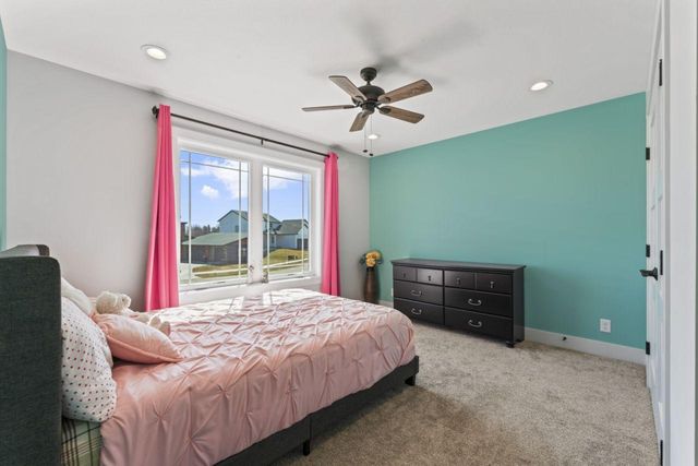 689 Steenhoek Lane NE, Byron, MN 55920