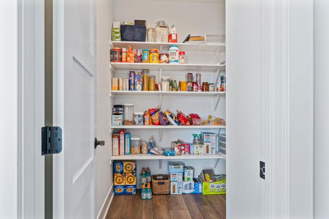 689 Steenhoek Lane NE, Byron, MN 55920