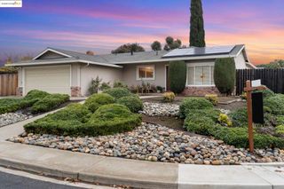 1909 Oakridge Ln, Pittsburg, CA 94565