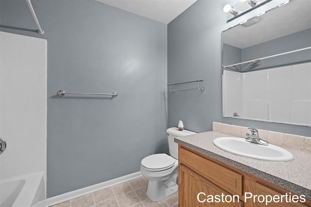 4518 Rolling Ridge Drive, Caledonia, MI 49316