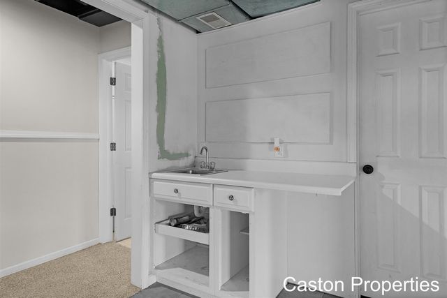 4518 Rolling Ridge Drive, Caledonia, MI 49316