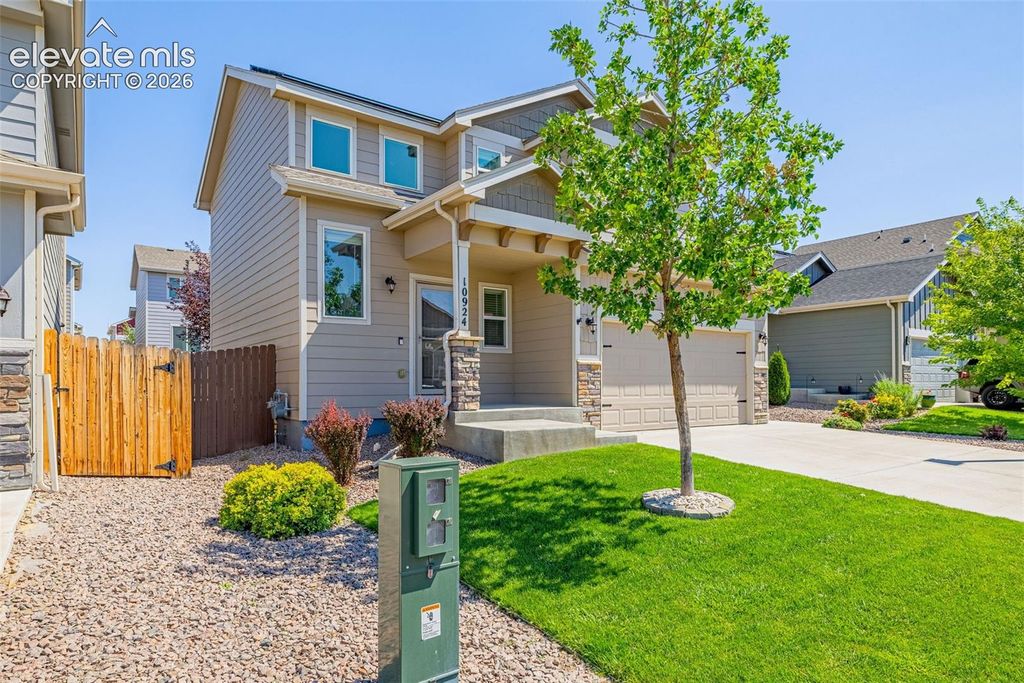 10924 Nolin Drive, Colorado Springs, CO 80925 — photo 2