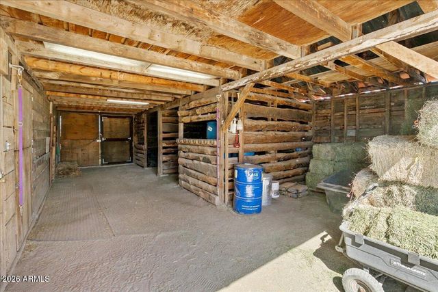25325 N NAPLES Street, Paulden, AZ 86334