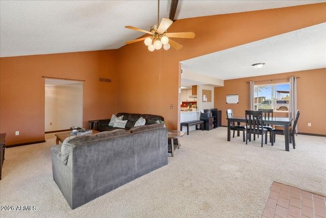 25325 N NAPLES Street, Paulden, AZ 86334