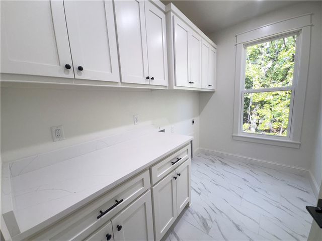 4 Sheidaig Lane, Bella Vista, AR 72715