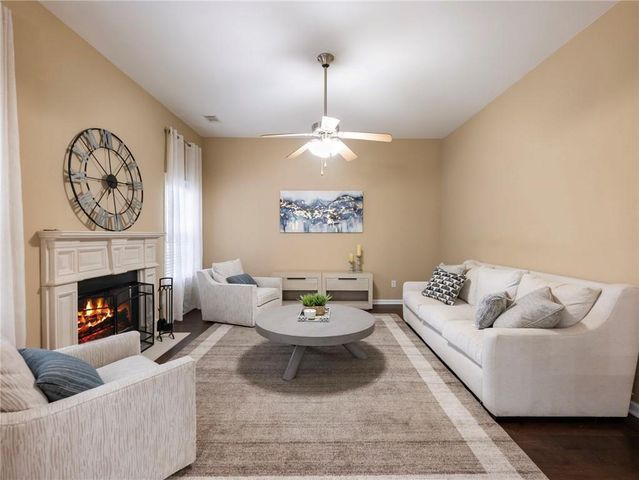 5934 Lexington Way, Braselton, GA 30517