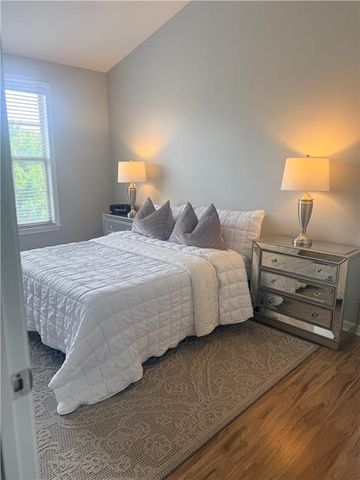 4805 W Village Way W, Smyrna, GA 30080