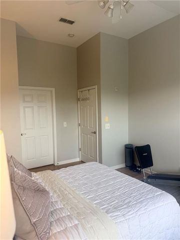 4805 W Village Way W, Smyrna, GA 30080