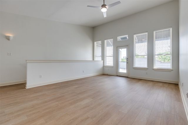 1811 S Ervay Street, Dallas, TX 75215