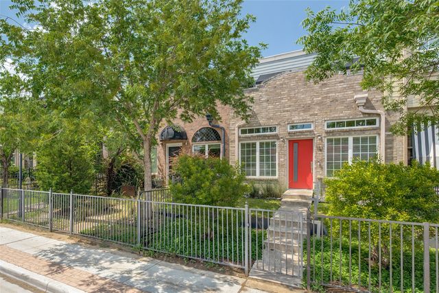 1811 S Ervay Street, Dallas, TX 75215