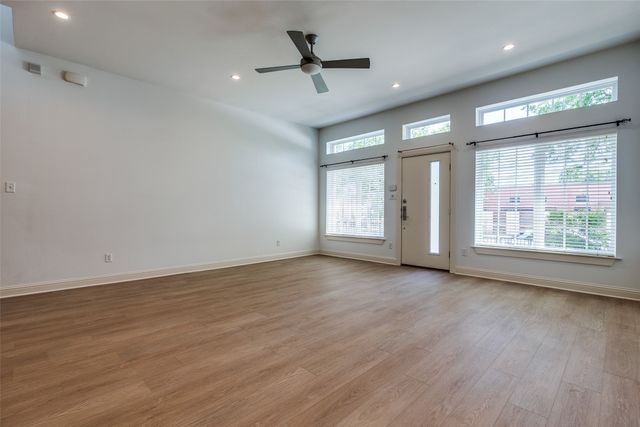 1811 S Ervay Street, Dallas, TX 75215