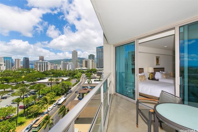 223 Saratoga Road 1007, Honolulu, HI 96815