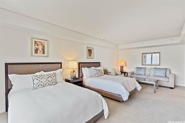 223 Saratoga Road 1007, Honolulu, HI 96815