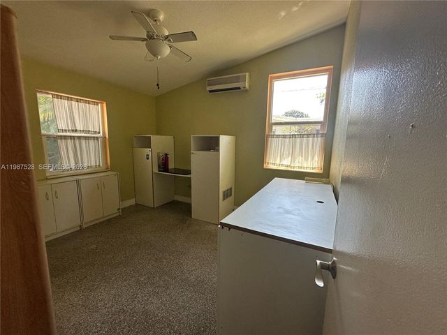 2490 Andros Ln, Fort Lauderdale, FL 33312