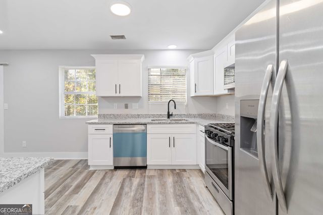 4935 Millstone Walk, Stone Mountain, GA 30088