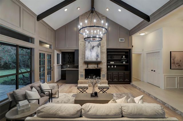 16826 E Maglitto Circle, Tomball, TX 77377