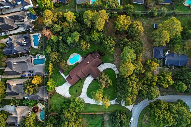 16826 E Maglitto Circle, Tomball, TX 77377