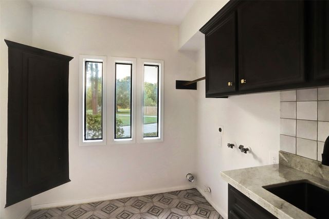 16826 E Maglitto Circle, Tomball, TX 77377