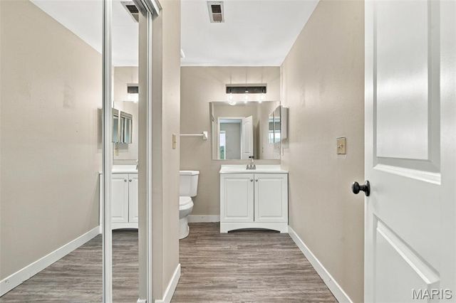 2415 Sandalwood Creek Court E, Wildwood, MO 63038