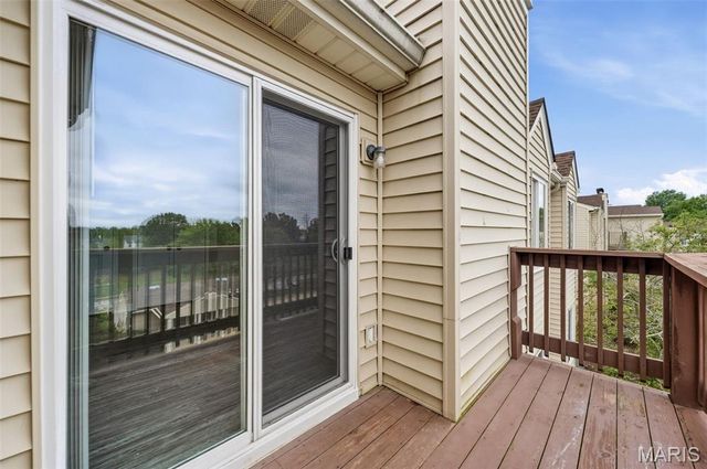 2415 Sandalwood Creek Court E, Wildwood, MO 63038