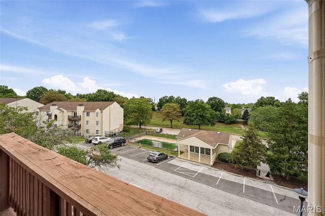 2415 Sandalwood Creek Court E, Wildwood, MO 63038