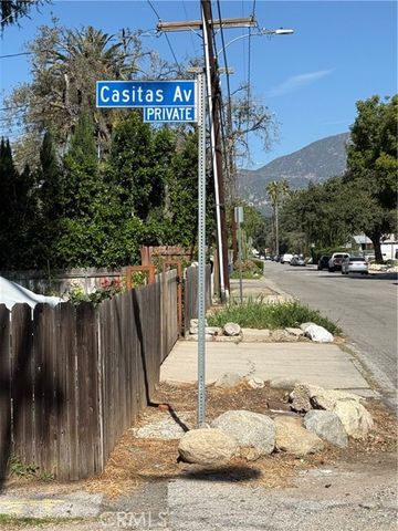 2211 Casitas Avenue, Altadena, CA 91001