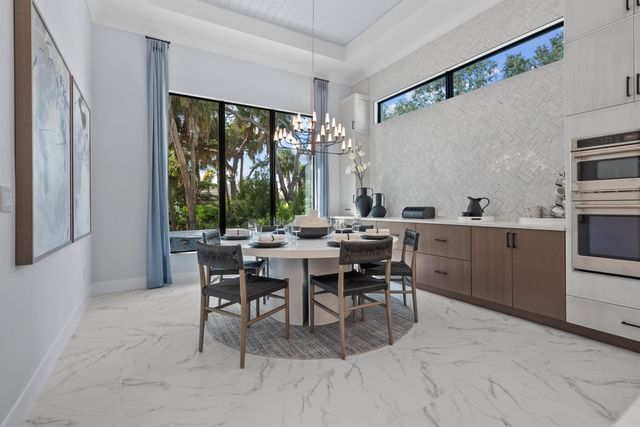 9259 Seaglass Court, Vero Beach, FL 32963