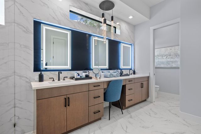 9259 Seaglass Court, Vero Beach, FL 32963