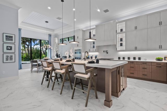 9259 Seaglass Court, Vero Beach, FL 32963
