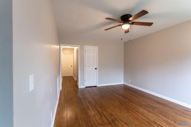 3708 Valleydale Road, Huntsville, AL 35810