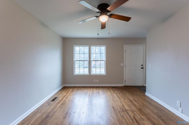 3708 Valleydale Road, Huntsville, AL 35810