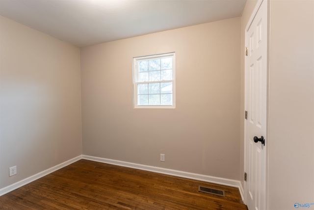 3708 Valleydale Road, Huntsville, AL 35810