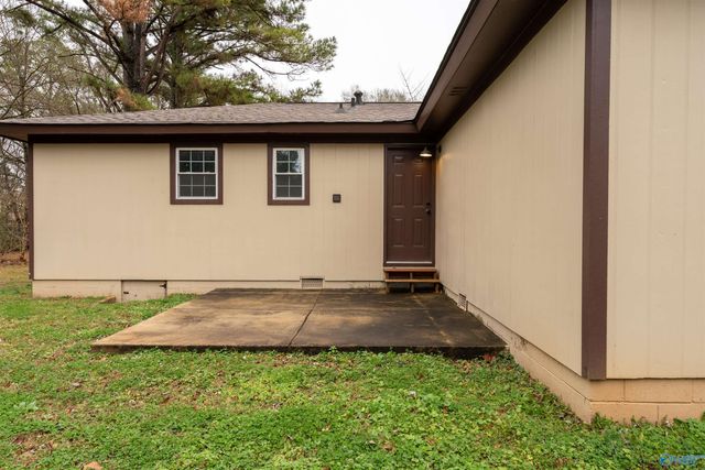 3708 Valleydale Road, Huntsville, AL 35810