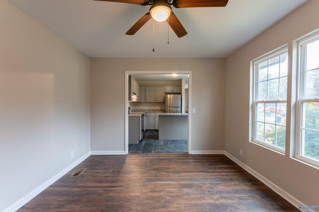 3708 Valleydale Road, Huntsville, AL 35810