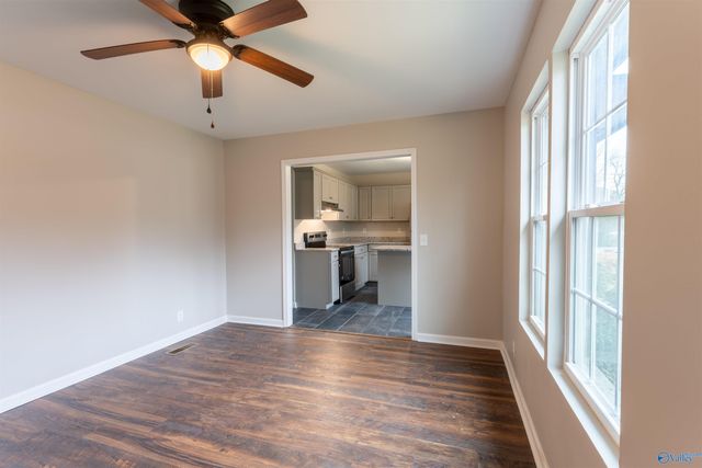 3708 Valleydale Road, Huntsville, AL 35810